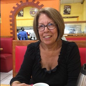 Meet your Posher, Maria